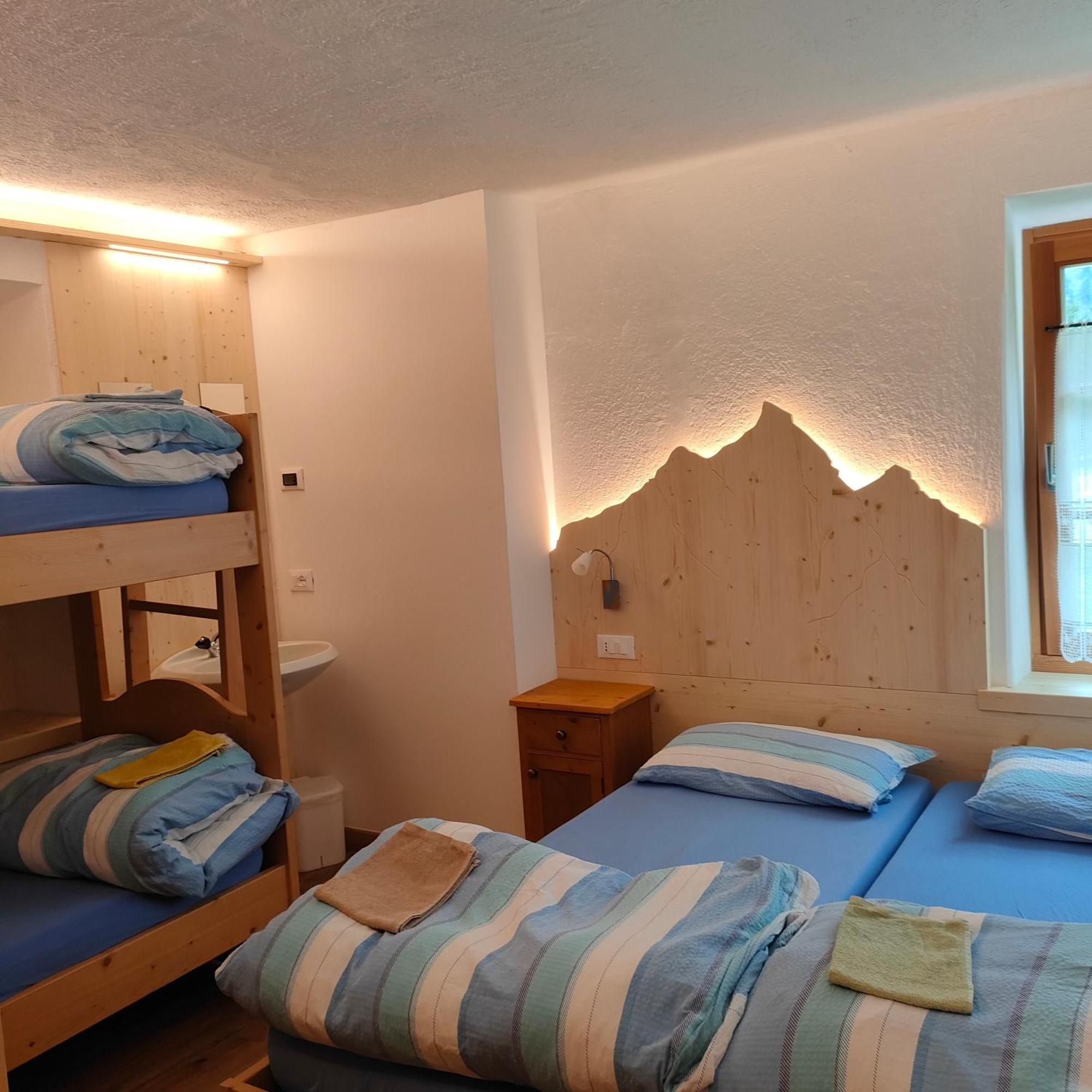 Rifugio Stella Alpina Spiz Piaz Per Escursionisti Ξενοδοχείο Pozza di Fassa Εξωτερικό φωτογραφία